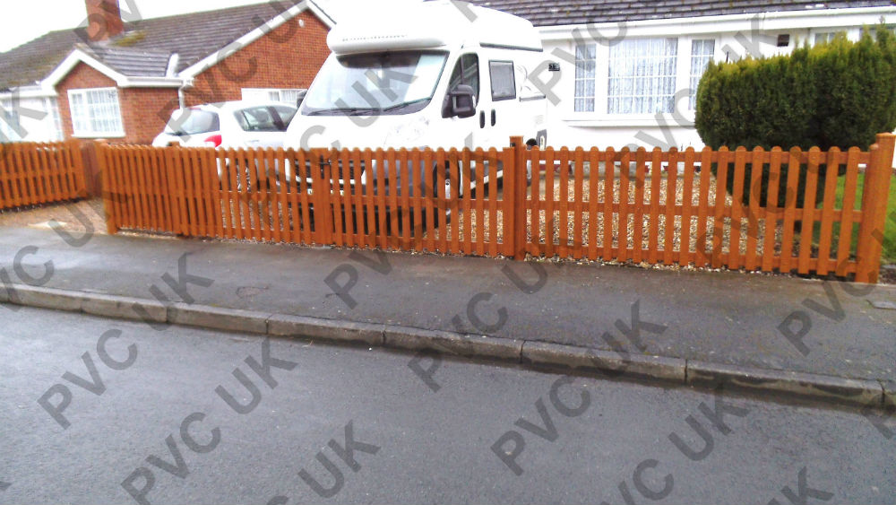 Plastic Fencing A Great Alternative To Wood Pvc Uk Fencing 11