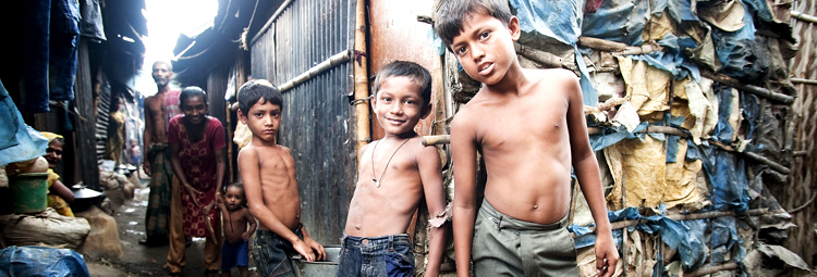 Family urban poverty in slums