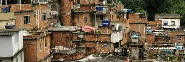 Urban poverty in Brazil: how to solve the problem of the favellas (slums)?