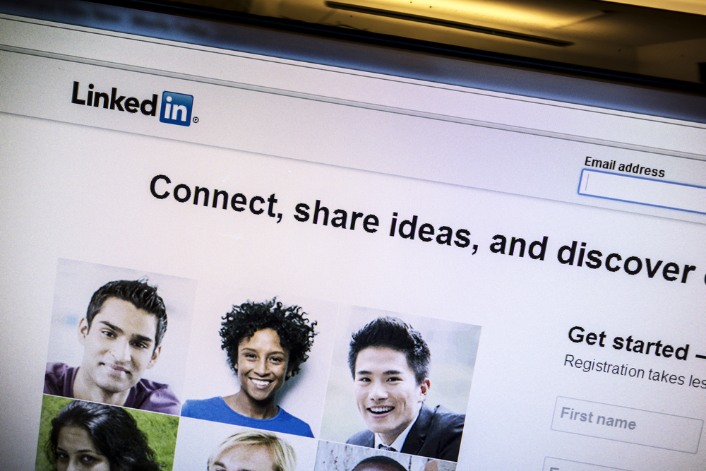4 Ways Your Business Can Benefit From LinkedIn