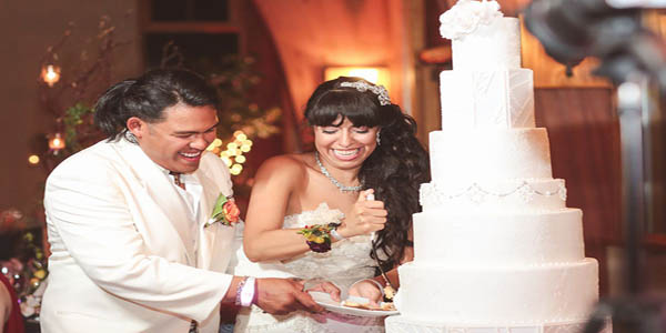 How Many Cake Flavors Should We Have Best Tasting Wedding Cakes How Many Cake Flavors Should We Have Best Tasting Wedding Cakes My Daughter S