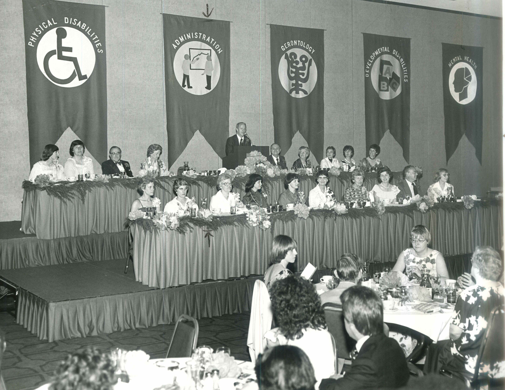 A banquet at the 1978 Annual Conference.