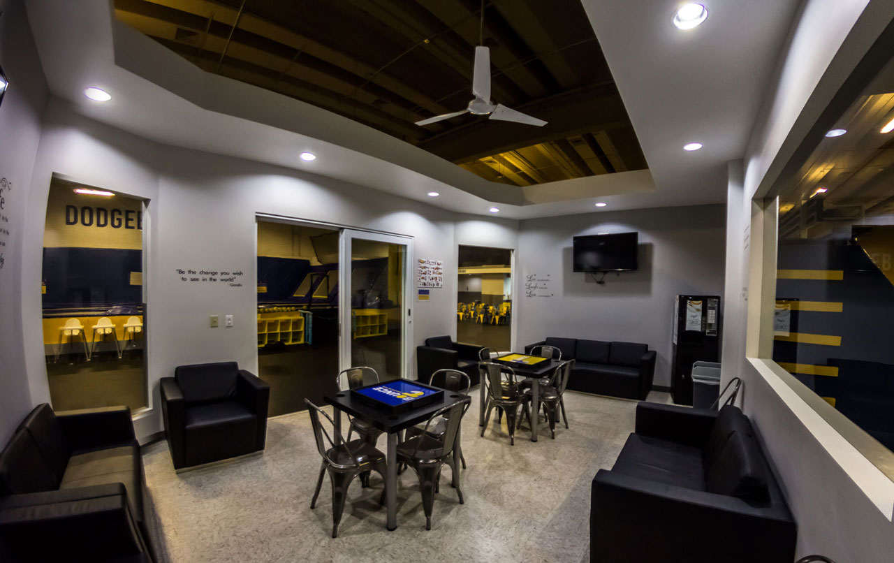 Bounce Trampoline Park