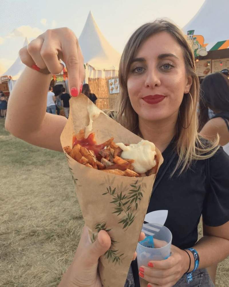 under30experiences-group-travel-blog-for-millennials-falling-in-love-with-paris-music-festival