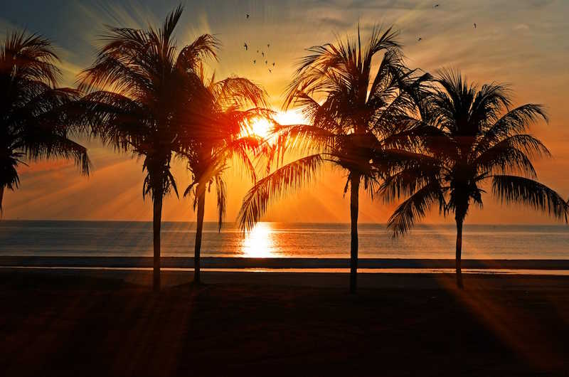 under30experiences-group-travel-blog-for-millennials-how-to-finance-the-trip-of-a-lifetime-sunset