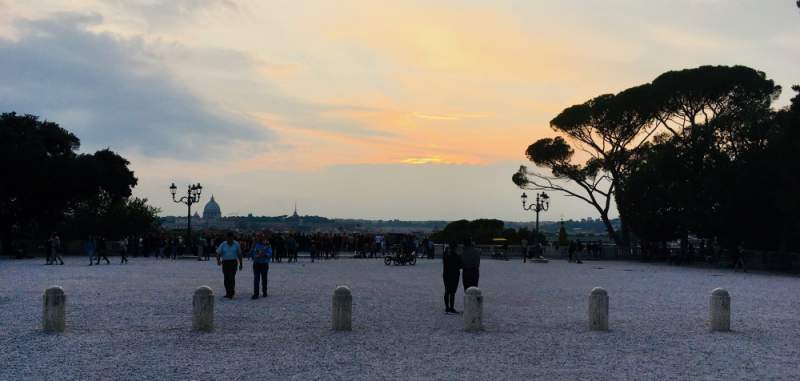under30experiences-group-travel-blog-for-millennials-the-solo-travelers-guide-to-exploring-rome-villa-borghese