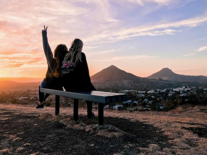 under30experiences-group-travel-blog-for-millennials-the-everyday-adventurer-5-ways-to-spend-more-time-outdoors-sunset