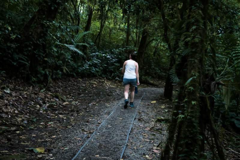 under30experiences-group-travel-blog-for-millennials-10-tips-to-get-the-most-out-of-your-first-solo-travel-experience-hike