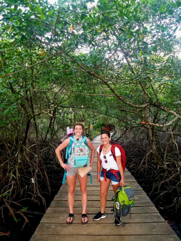 under30experiences-group-travel-blog-for-millennials-taste-of-the-island-life-bocas-del-toro-panama-dock