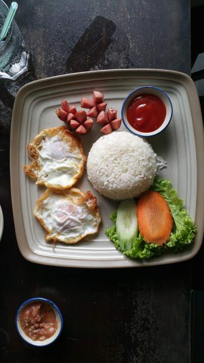 airport-meal