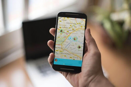 location-app-on-phone