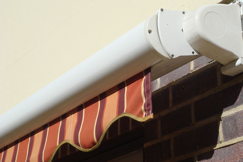 Monza+ Fully Enclosed End Fix Cassette Awning