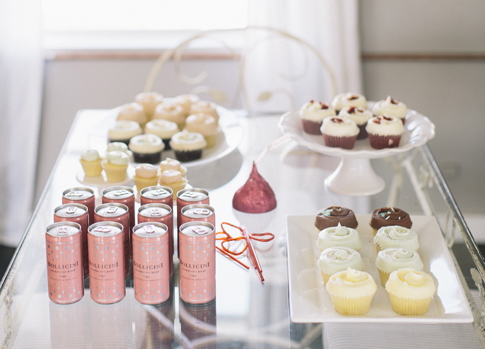 galentines party