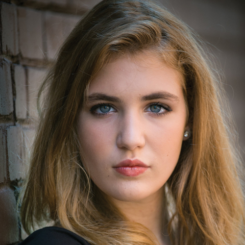 Sophie Nelisse