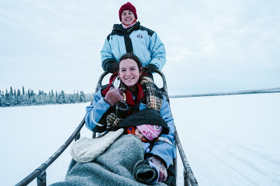 in sleigh Husky ride