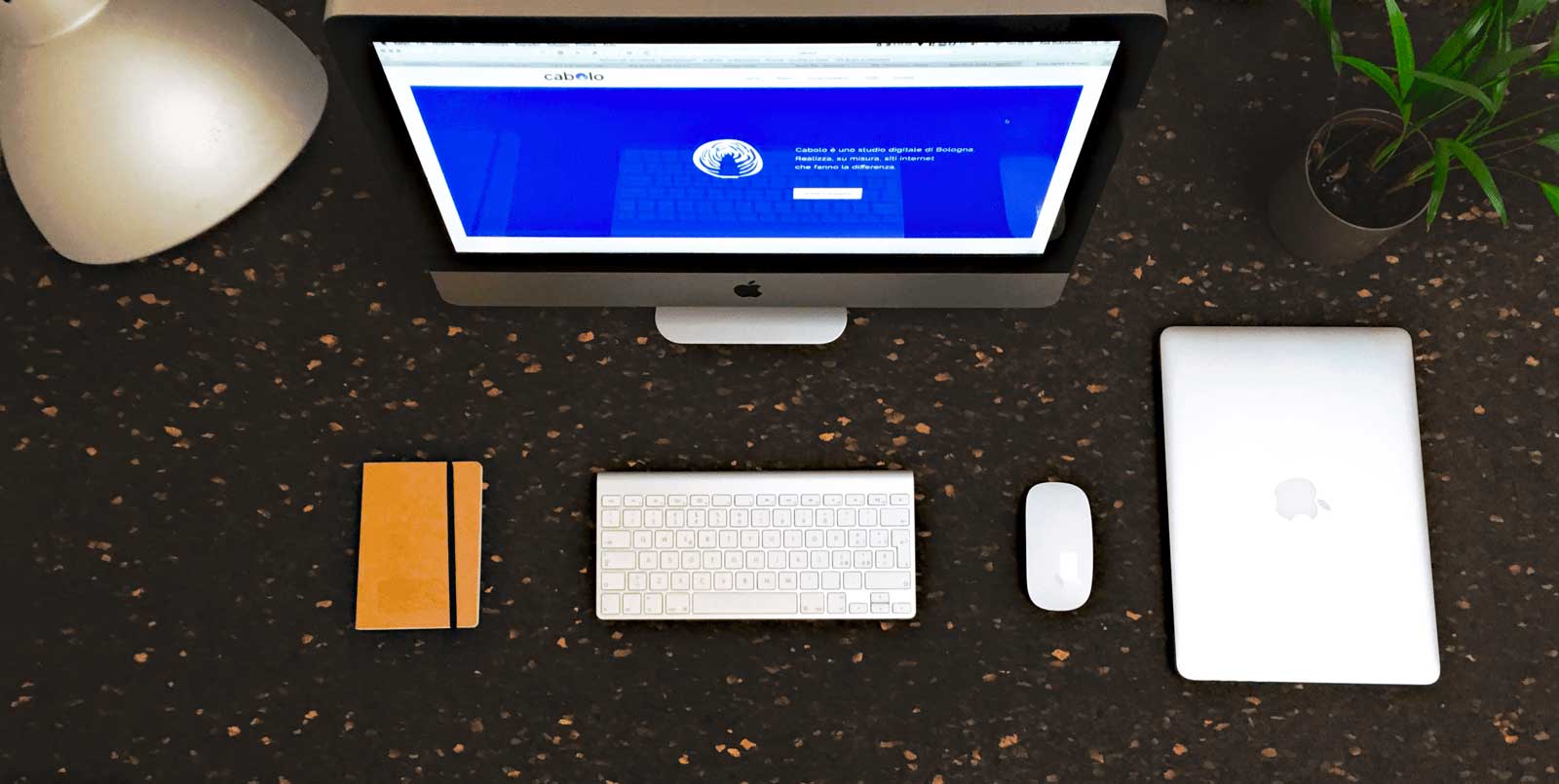La scrivania di Cabolo, Web agency di bologna e bari