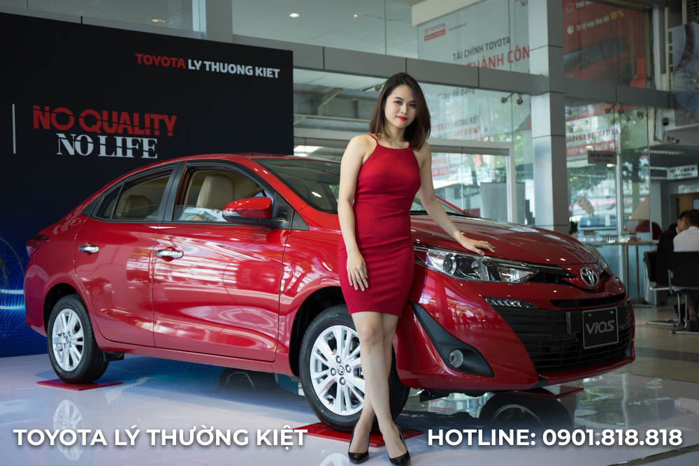 thân xe ô tô vios mới 2018