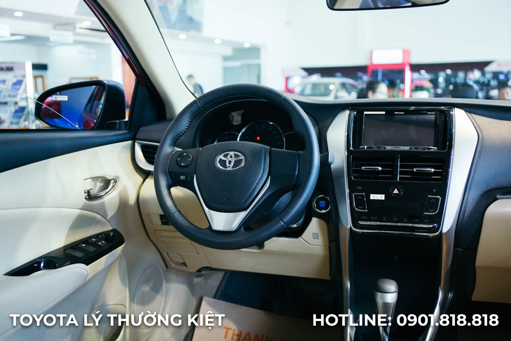 nội thất xe ô tô vios 2018