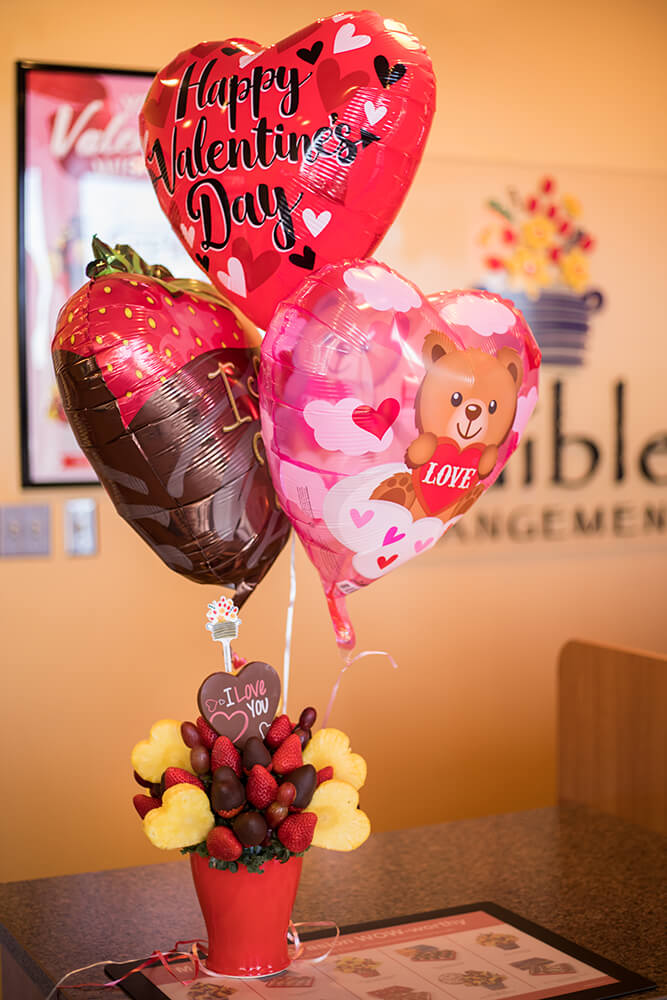 Customers can order arrangements made with just fresh fruit, or the fruit can be drizzled or dipped in chocolate, allowing for some striking displays that look as beautiful as they taste. (Photo: Valerie Grant)