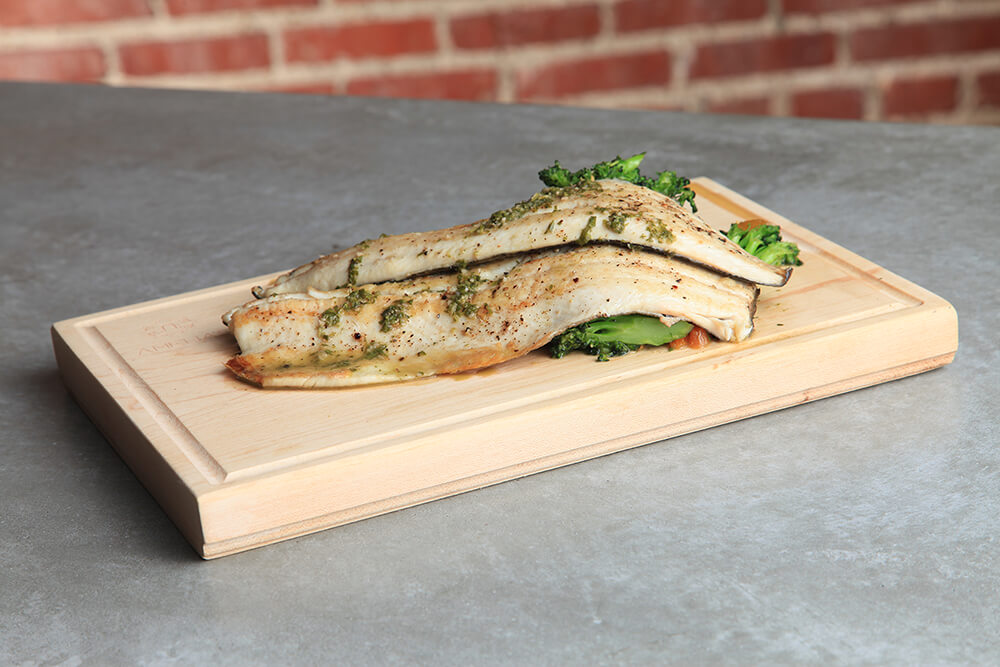 For a touch of class and entertaining dining near Guthrie Green, stop in at Amelia’s.