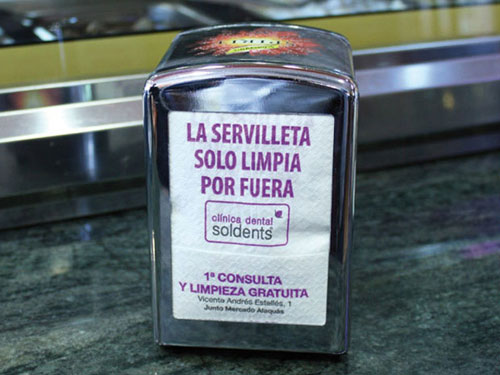 marketing para clinicas dentales servilleta