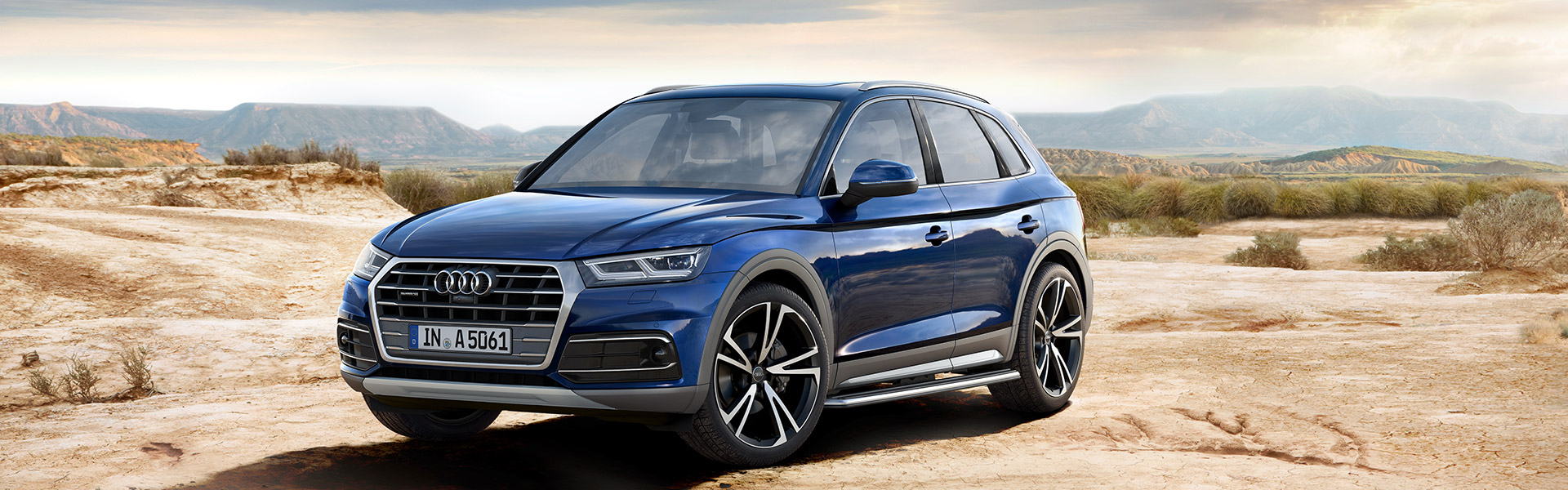 https://www.audi.de/content/dam/nemo/models/q5/q5/my-2019/1920-stage/1920x600-AQ5_161022_1.jpg