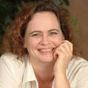 Shellee Harrington