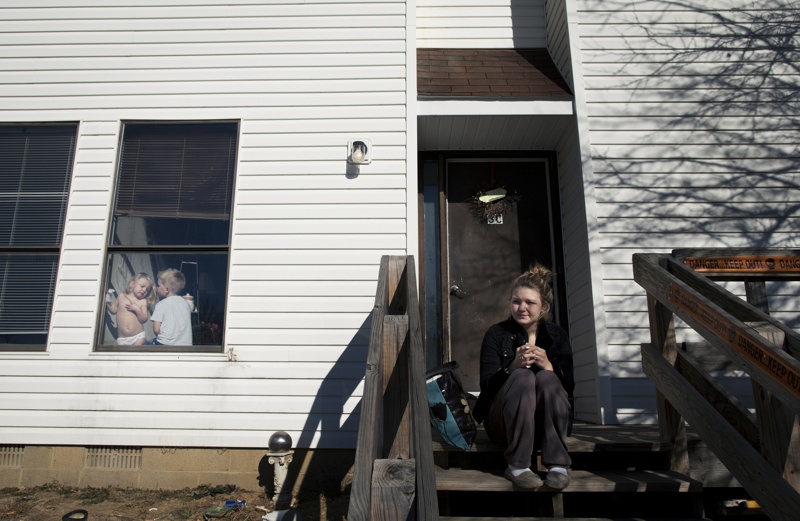 Uit de serie: Shane and Maggie | foto: © Sara Naomi Lewkowicz USA Finalist, Contemporary Issues, Professional Competition 2014 PRESS Sony World Photography Awards, Untitled 7.
