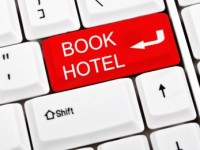 metasearch book hotel button on keyboard