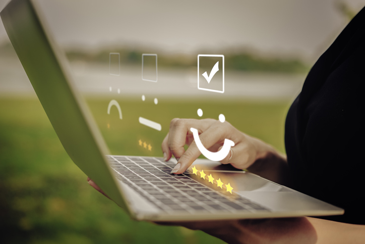 managing customer reviews