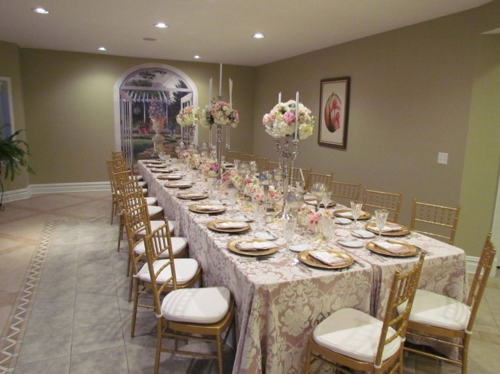 elegant wedding table at Maria’s Love Point Bed and Breakfast