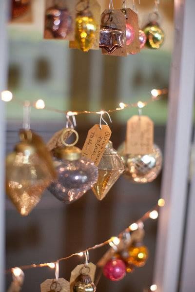 ornament decoration station