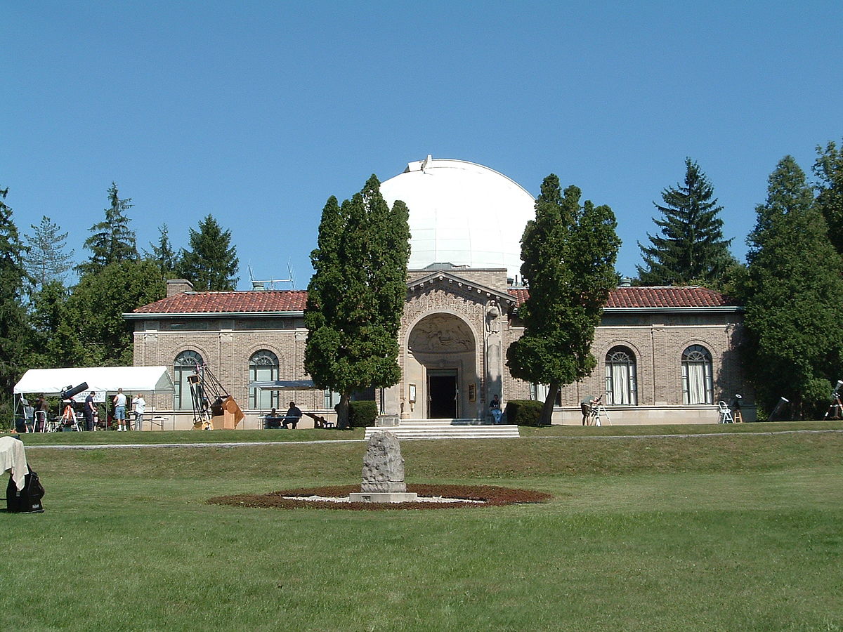 large trees in front of Perkins Observatory