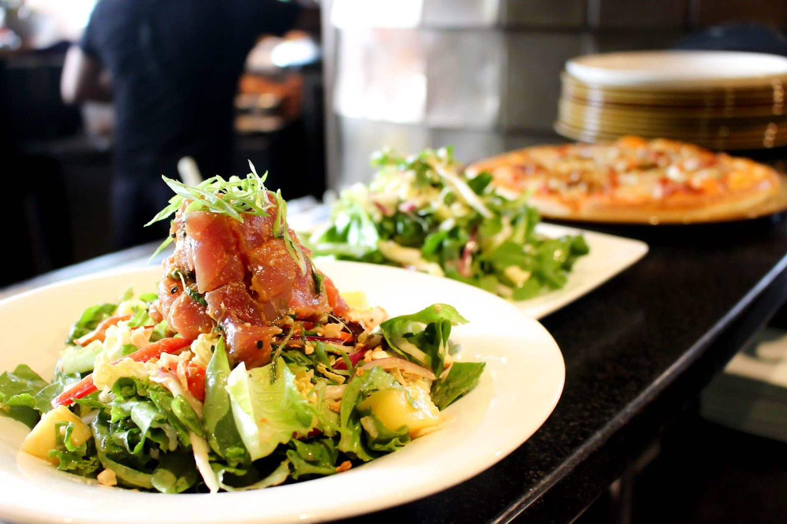 Tuna tartare salad and a pizza