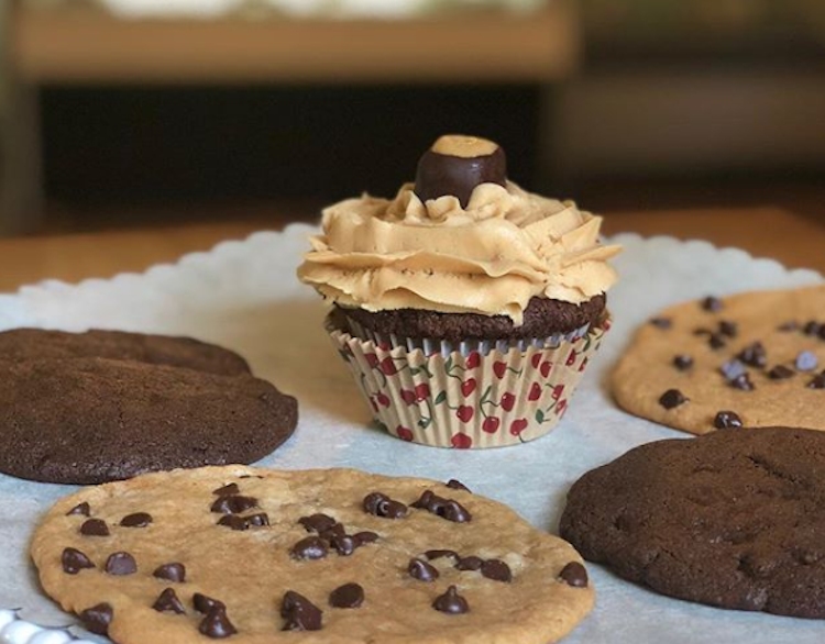 chocolate peanut butter cupcake