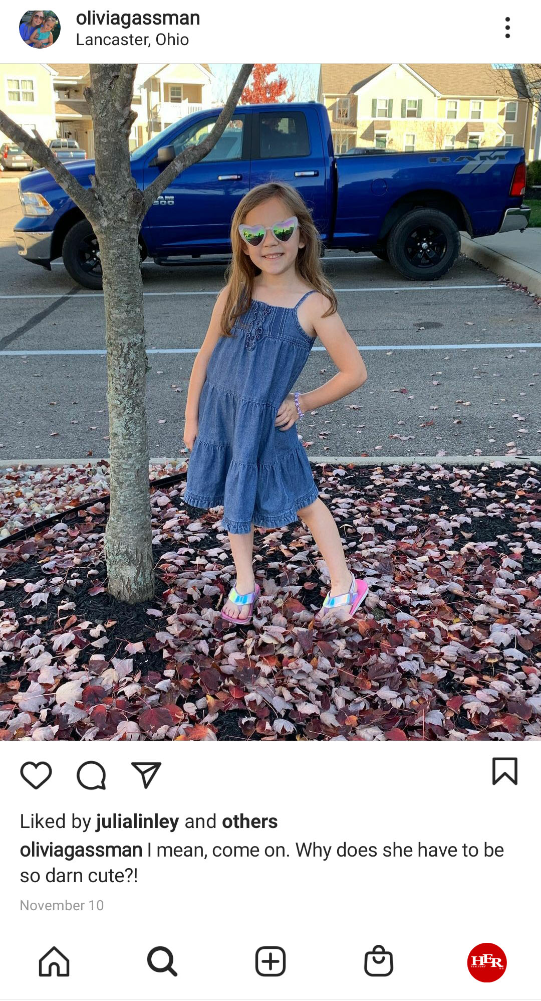 Young girl with sunglass
