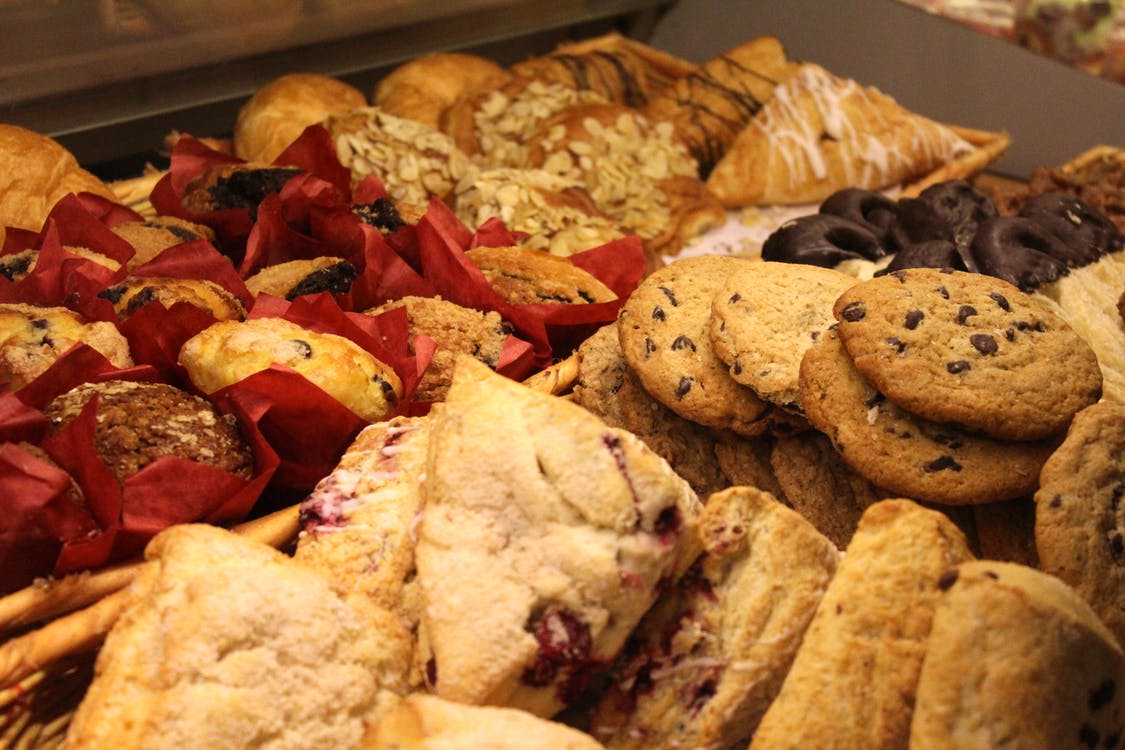 An image of some sample baked goods like the ones made at Pistacia Vera.