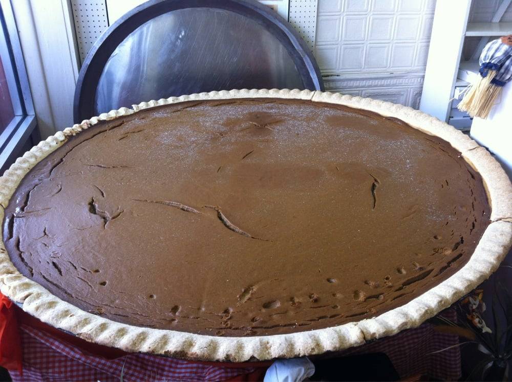 the giant pumpkin pie at Lindsey's Bakery in Circleville, Ohio