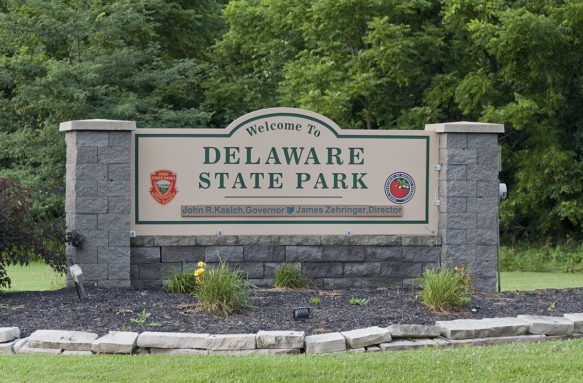 stone Welcome to Delaware State Park sign