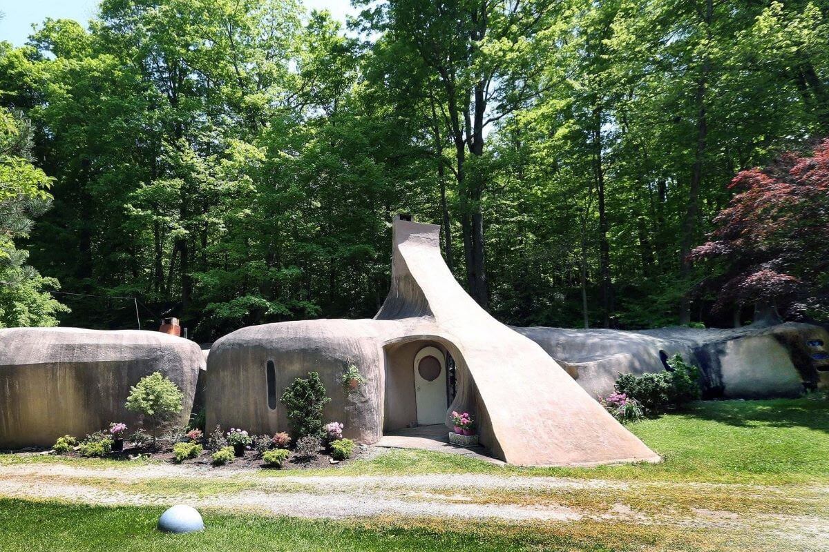 Exterior of the unique Flintstone House