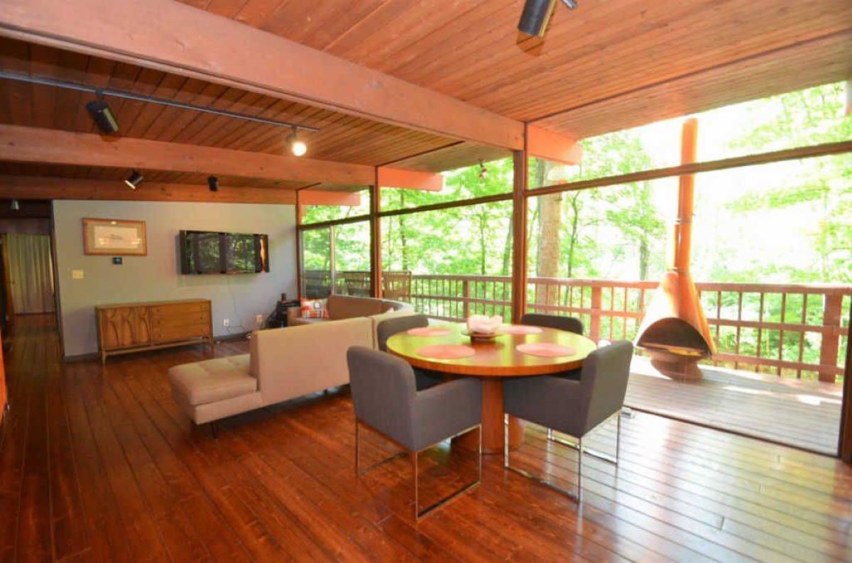 inside view of forest home