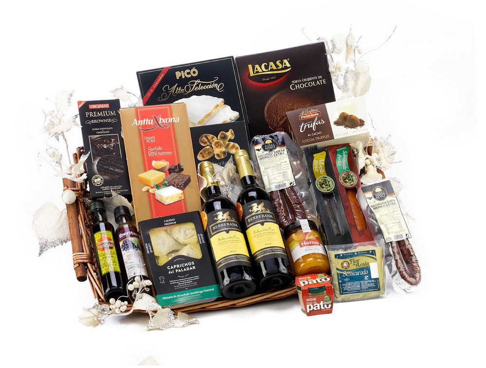 13 Beautiful Fathers Day Hampers to Show Your Gratitude