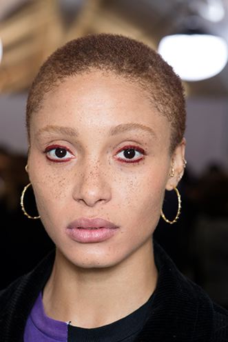 Dior graphic eyeliner