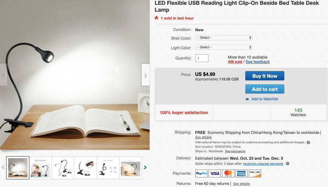 Černá a malá LED lampa napájená přes USB, která se dá připnout na stůl - na eBay stojí 118 korun.