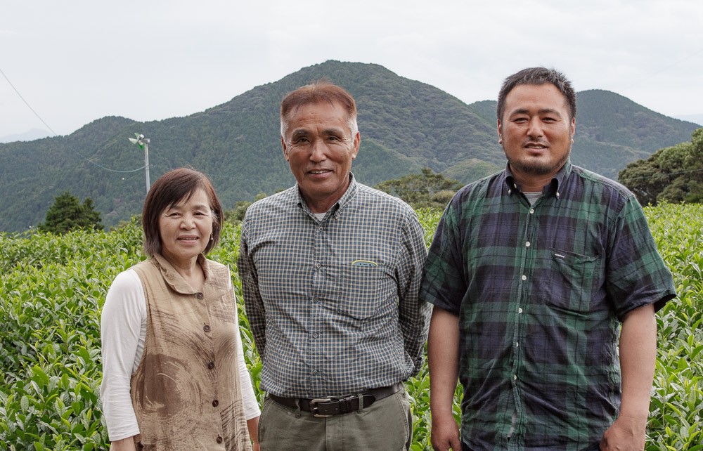 https://ikkyu-tea.com/en/green-tea-farmer-sonogi-nakayama