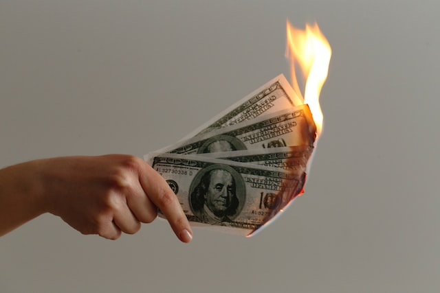 How to easily lose money on the market