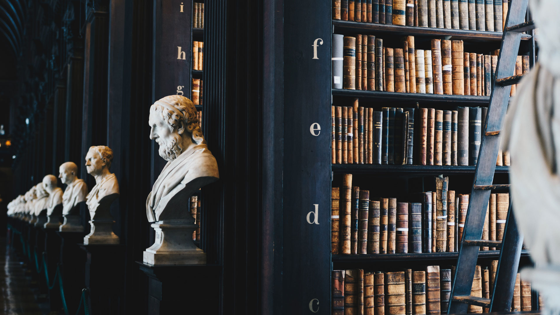 Was hat uns schon Immanuel Kant zum Thema Würde mit auf den Weg gegeben?