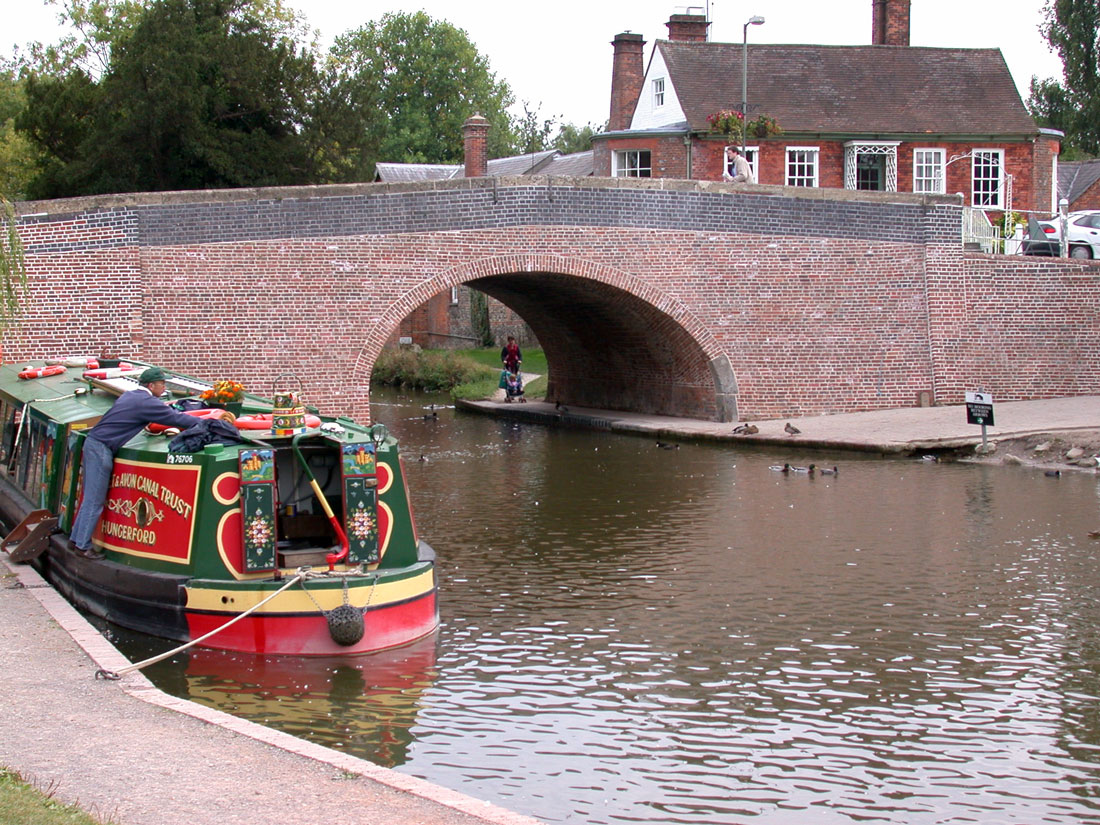 Hungerford Canal Bridge, Hungerford