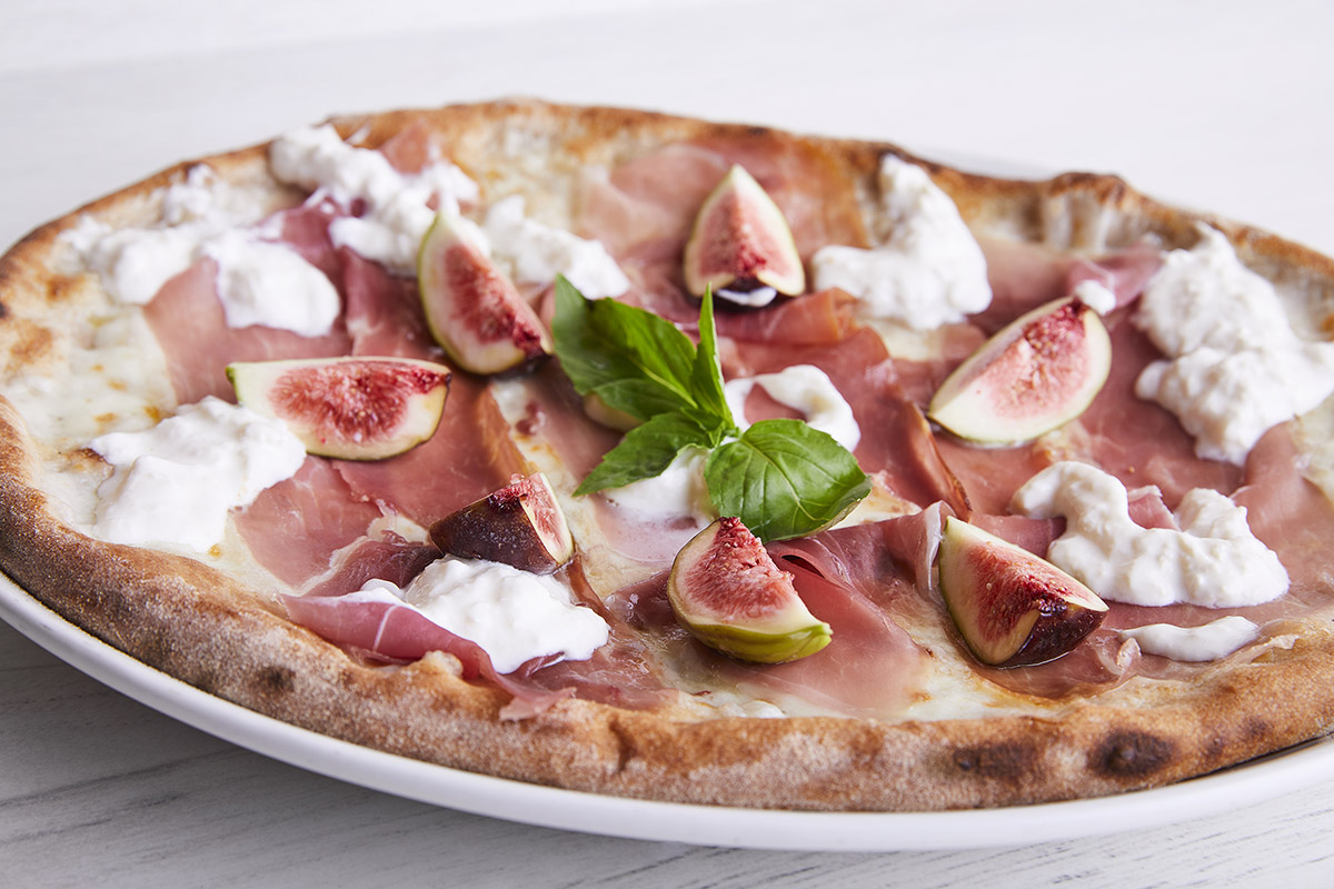 Pizza Prosciutto di Suino Nero dei Nebrodi e Fichi