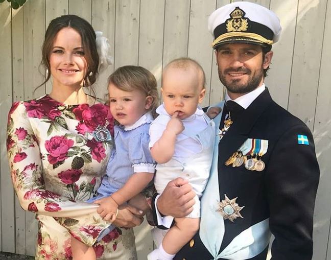 prince carl philip princess sofia and their two children instagram prinsparet - sweedish instagram model 170k followers